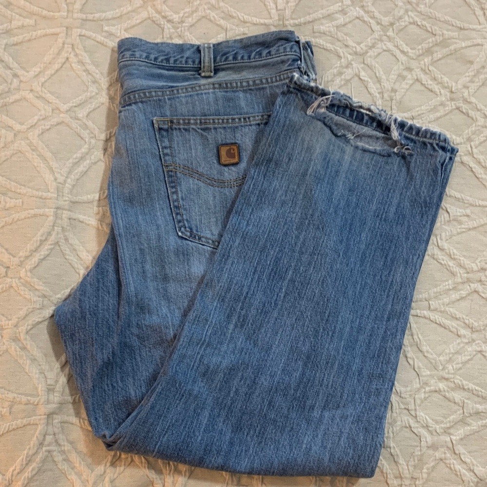 Carhartt distressed jeans